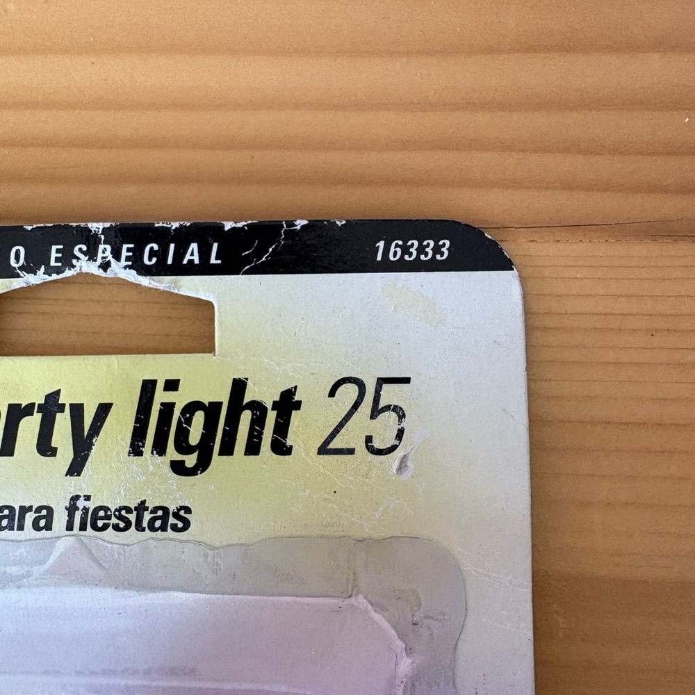 *NEW*NOS* GE Party Light 25W Pink Decorative Bulb (A19) Lot of 4 16333 - Picture 3 of 4